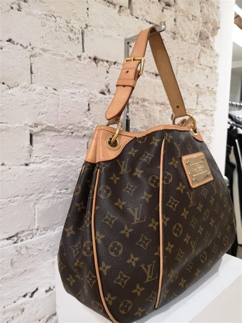 louis vuitton inventeur shoulder bag